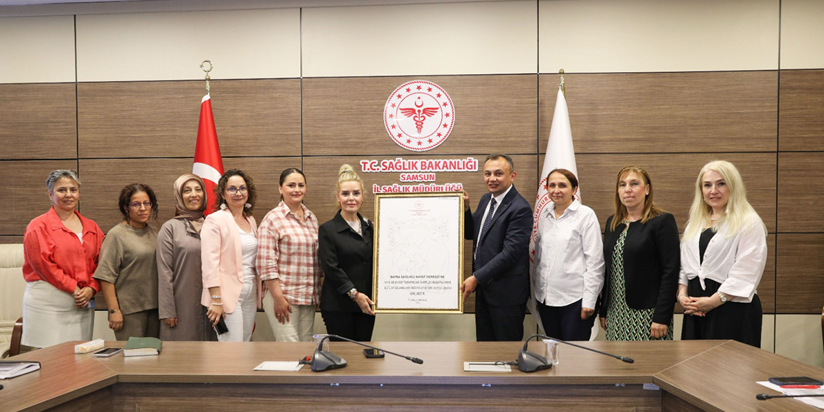 bafra-saglikli-hayat-merkezi-bebek-dostu-unvani-aldi.jpg