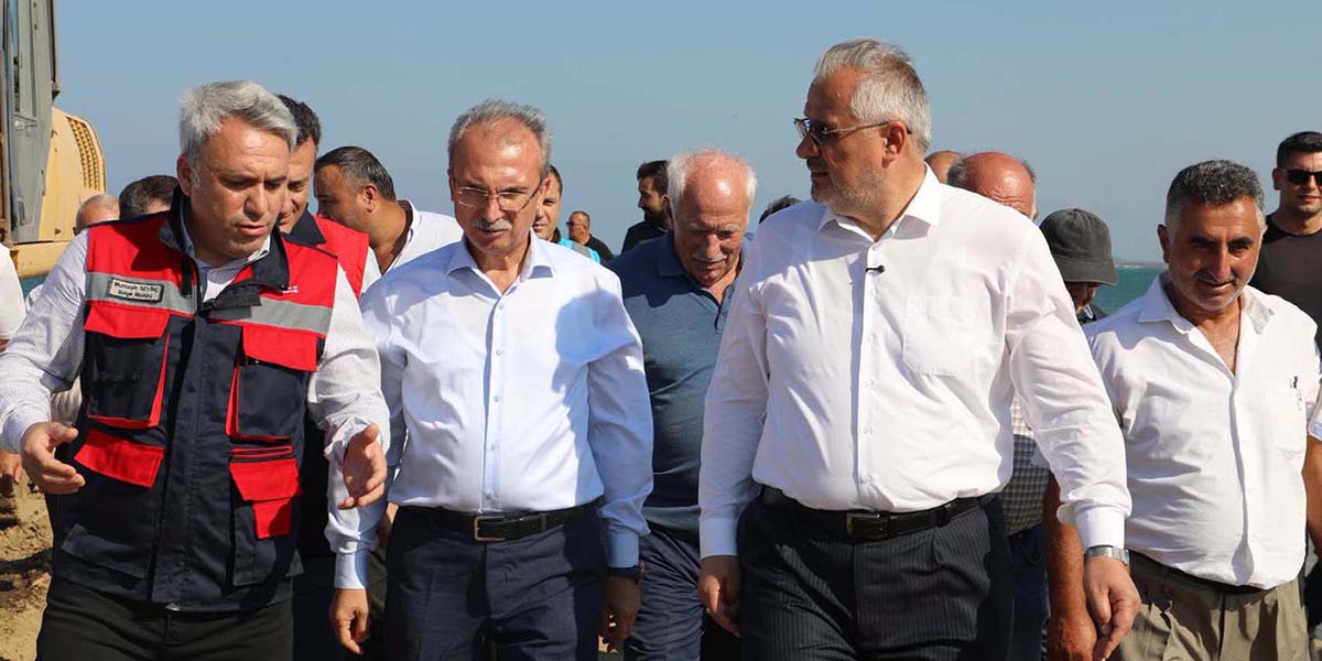 bafra-sahilinde-dev-proje-16-dalgakiranla-kiyi-hatti-korunacak-3.jpg