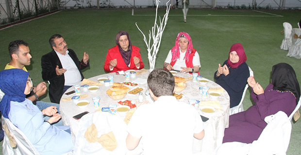 bafra-sehit-aileleri-ve-gaziler-dayanisma-dernegi-iftari-2.jpg