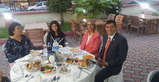 bafra-sigorta-acenteleri-iftarda-bulustu-2.jpg