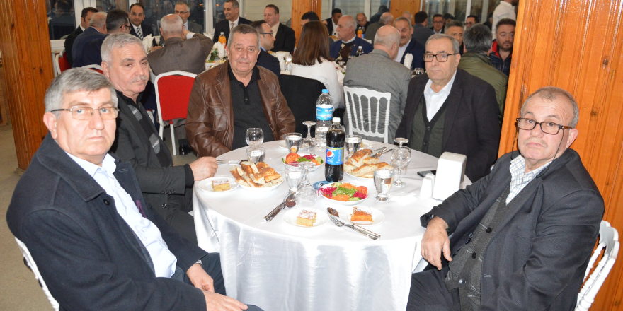 bafra-ticaret-borsasi-bafra-protokolu-ve-uyeleri-ile-iftar-acti-12.png