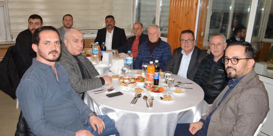 bafra-ticaret-borsasi-bafra-protokolu-ve-uyeleri-ile-iftar-acti-13.png