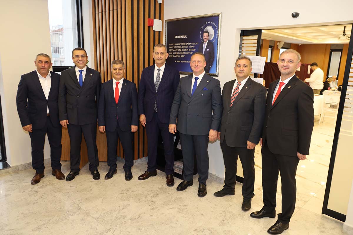 bafra-tsoda-secim-basladi-1-638-uye-sandik-basinda-002.jpeg