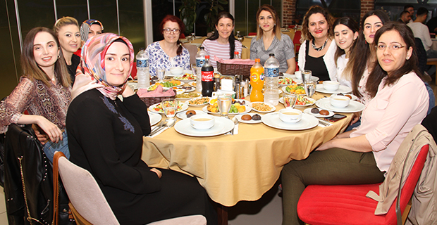 bafra-turk-hava-kurumu-subesi-iftar-yemeginde-bulustu-6.jpg