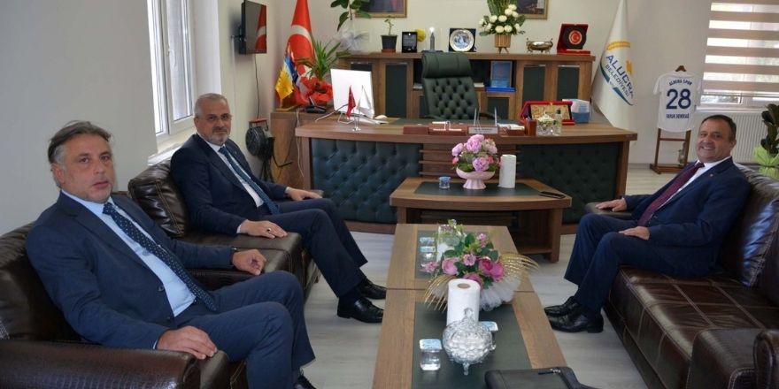 bafra-ve-alucra-kardes-sehir-oldu-1.jpg
