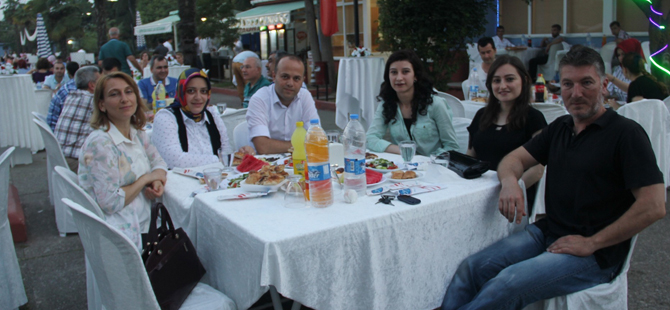 bafra-ziraat-odasindan-uyelerine-iftar.jpg