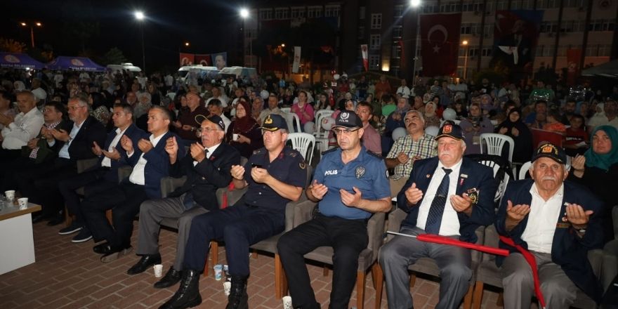 bafrada-15-temmuz-demokrasi-ve-milli-birlik-gunu-coskuyla-kutlandi-005.jpg