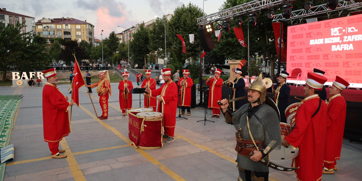 Bafra’da 15 Temmuz ruhu meydanlarda yaşatıldı