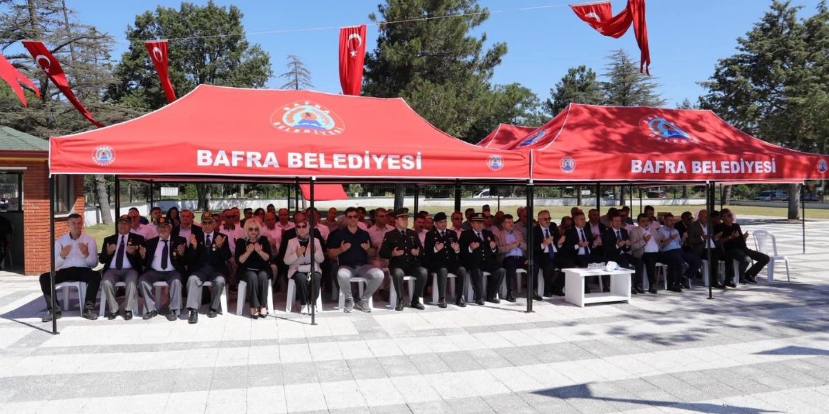 bafrada-15-temmuz-sehitleri-dualarla-yad-edildi-003.jpg