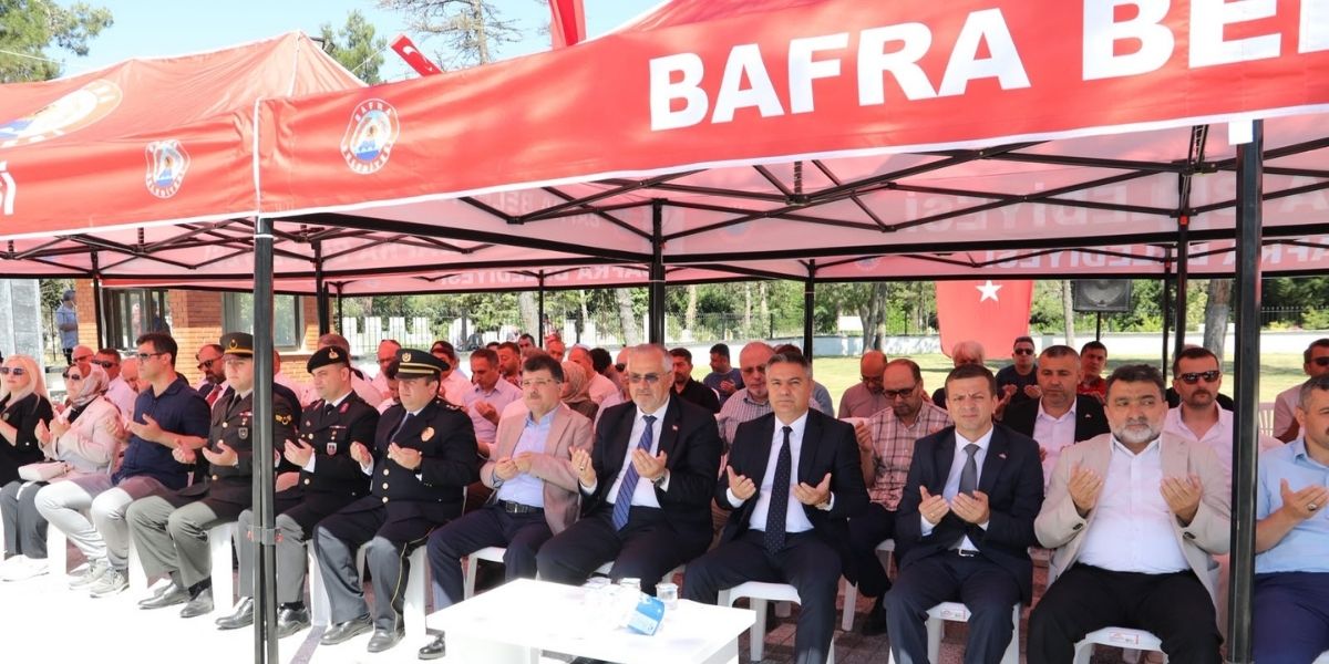bafrada-15-temmuz-sehitleri-dualarla-yad-edildi.jpg