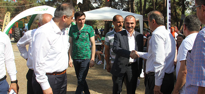 bafrada-17-kavun-karpuz-festivali-yapildi--5.jpg