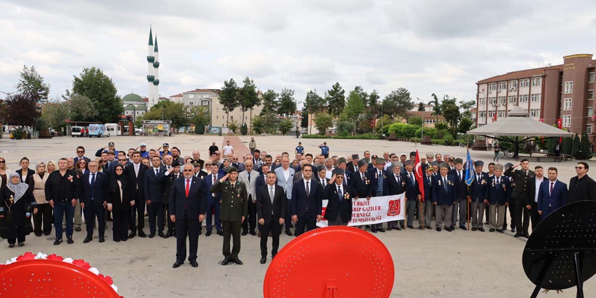 bafrada-19-eylul-gaziler-gunu-torenle-kutlandi-1.jpg