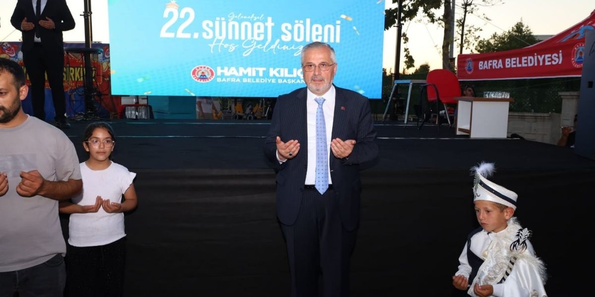 bafrada-22-geleneksel-sunnet-soleni-coskuyla-yapildi-009.jpg