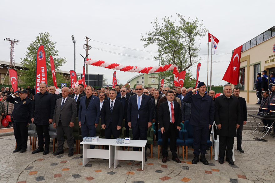 bafrada-cocuk-trafik-egitim-parki-acildi-1.jpg
