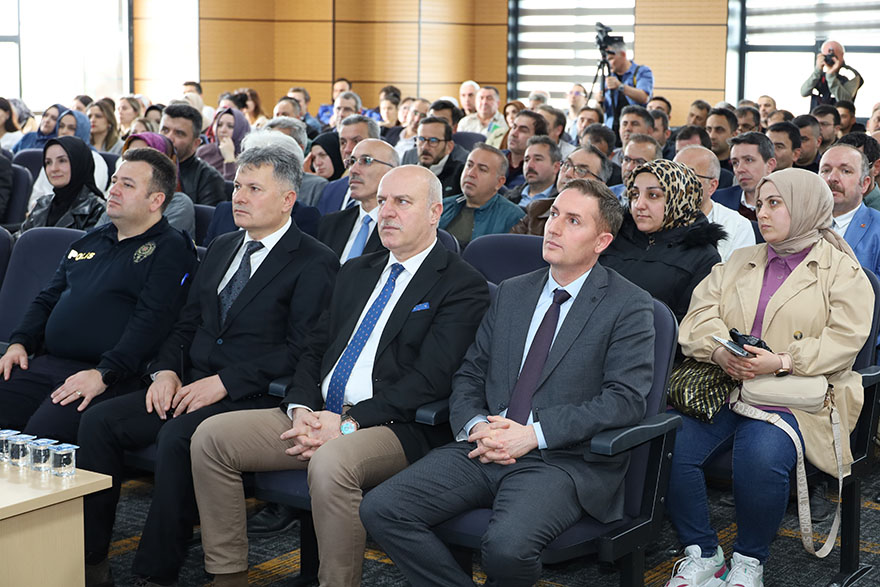 bafrada-en-iyi-narkotik-polisi-anne-ve-siberay-egitimi-verildi-13.jpg