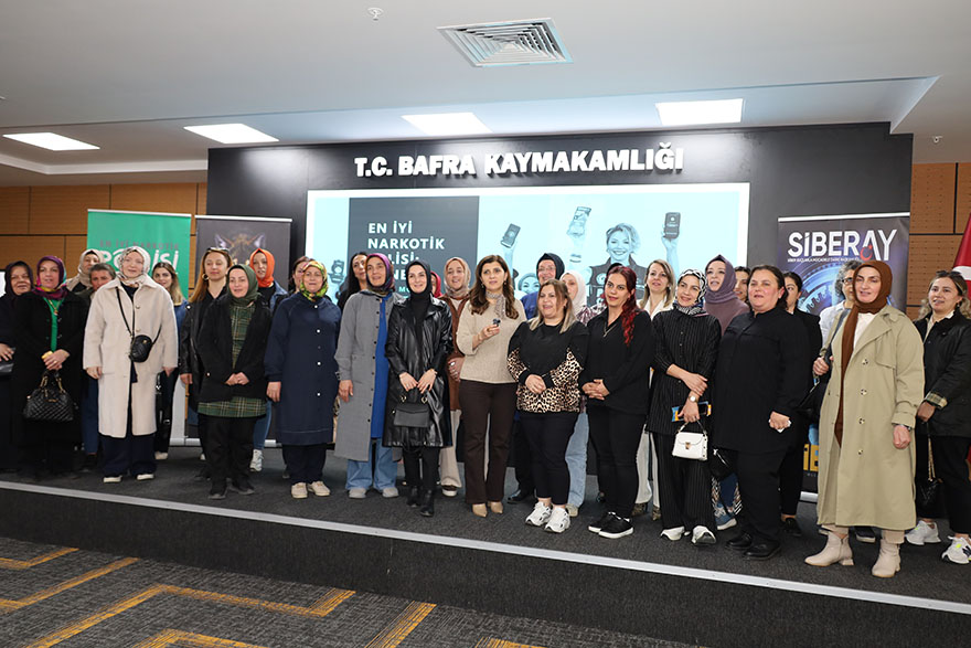 bafrada-en-iyi-narkotik-polisi-anne-ve-siberay-egitimi-verildi-3.jpg
