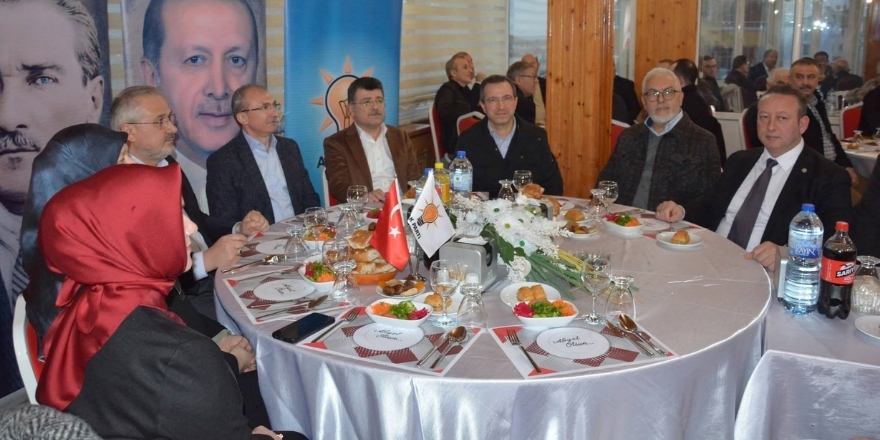 bafrada-iftar-sofrasinda-birlik.jpg