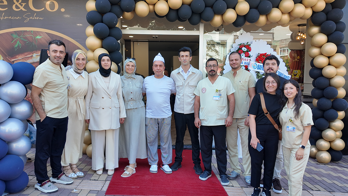 bafrada-lezzete-kadin-eli-degdi-pideco-hizmete-acildi-008.jpg