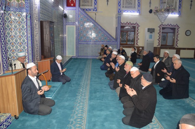 bafrada-sabah-namazi-bulusmalari-devam-ediyor-006.jpg