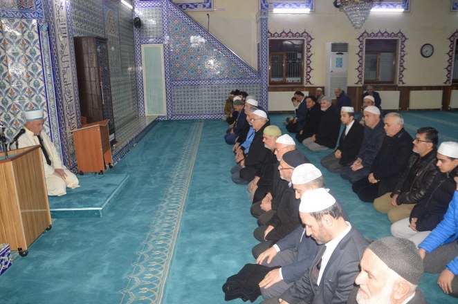 bafrada-sabah-namazi-bulusmalari-devam-ediyor-007.jpg