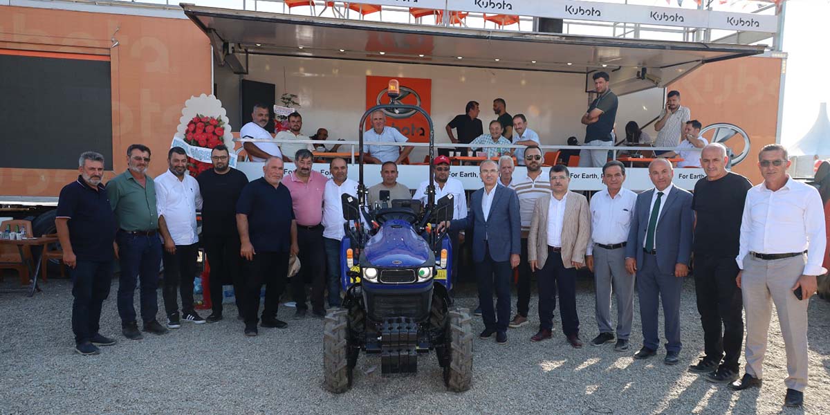 bafrada-tarimin-kalbi-atiyor-dev-fuar-resmi-torenle-acildi-001.jpg