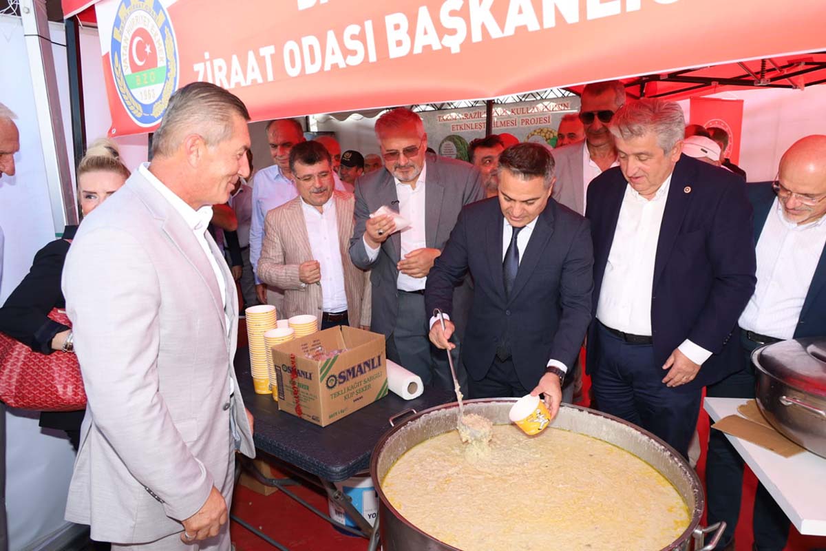 bafrada-tarimin-kalbi-atiyor-dev-fuar-resmi-torenle-acildi-13.jpeg