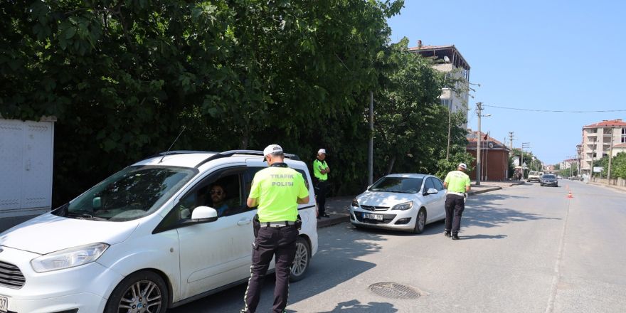 bafrada-trafik-denetimi-006.jpg