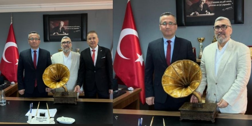 bafrada-vefa-bulusmasi-bassavcidan-tesekkur-hediyesi1.jpg