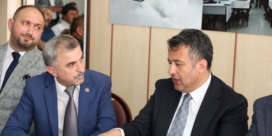 bafrada-yeni-muhtarlar-dernegi-binasi-hizmete-acildi-005.jpg