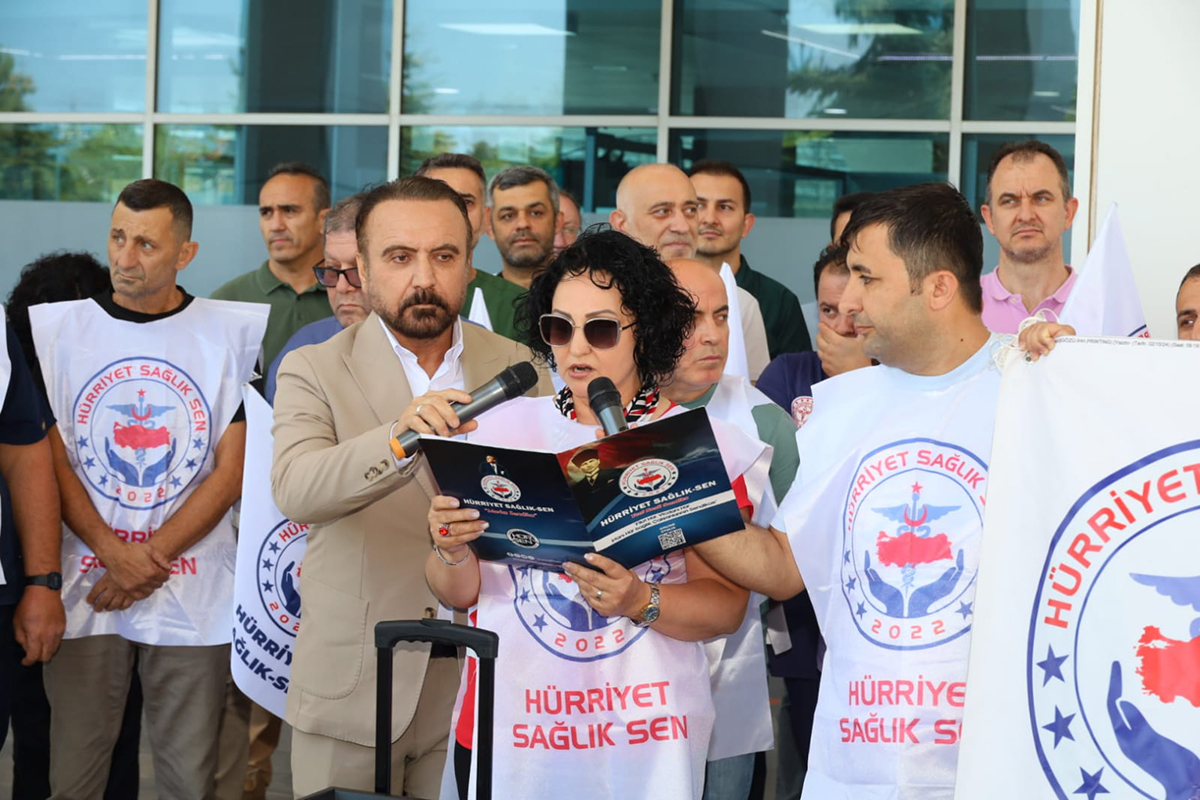 bafradaki-gida-zehirlenmesine-hurriyet-saglik-senden-sert-tepki-5.jpg
