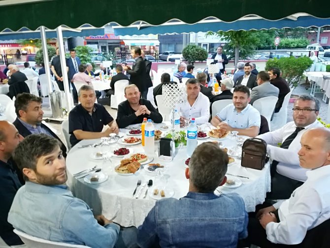 bafrali-esnaflar-iftarda-bulustu-ff.jpeg