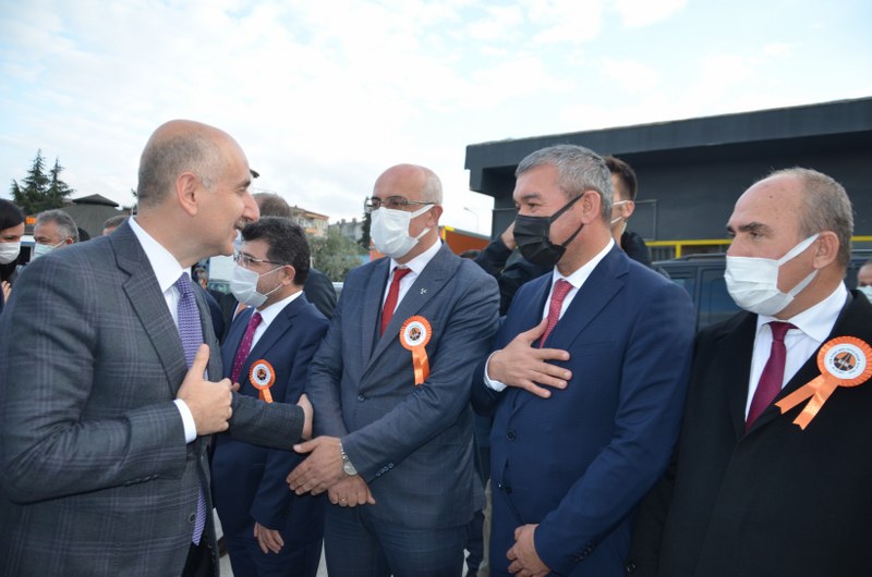 bakan-adil-karaismailoglu-otogar-kavsagini-acti-001.JPG