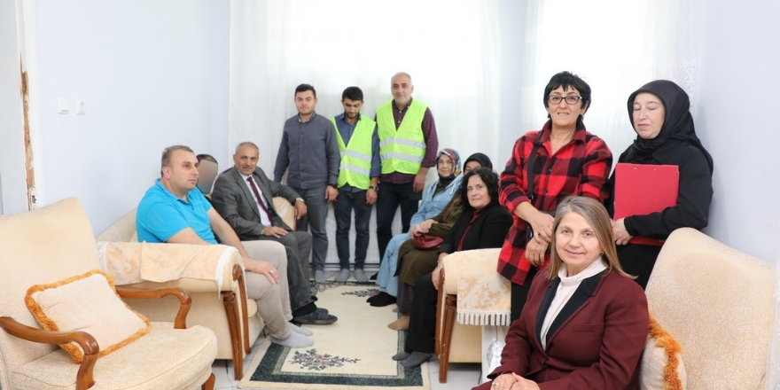 baskan-demirtas-hayir-carsisinin-ruhunda-iyilik-ozunde-insan-var-003.png