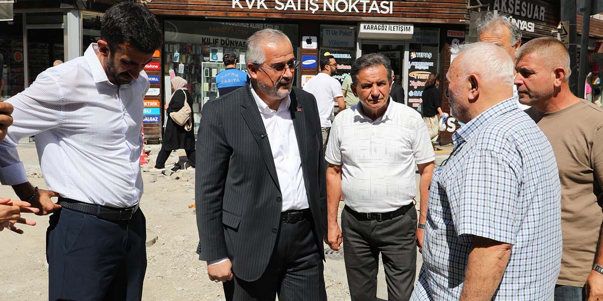 baskan-kilic-esnafi-dinledi-talepleri-yerinde-aldi-2.jpg