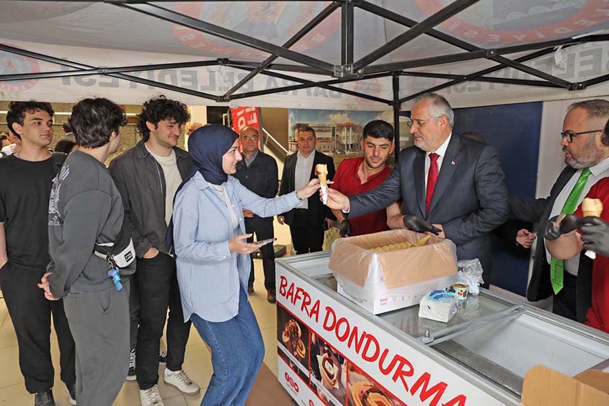 baskan-kilic-genclerin-sozu-bafranin-yol-haritasidir-10.jpg