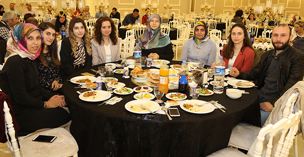 baskan-kilic-iftarda-personeli-ile-bulustu-8.jpg