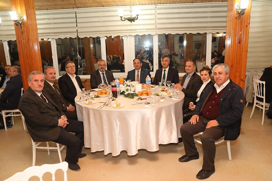 baskan-kilic-ogretmenlerle-bir-araya-geldi-002.jpg