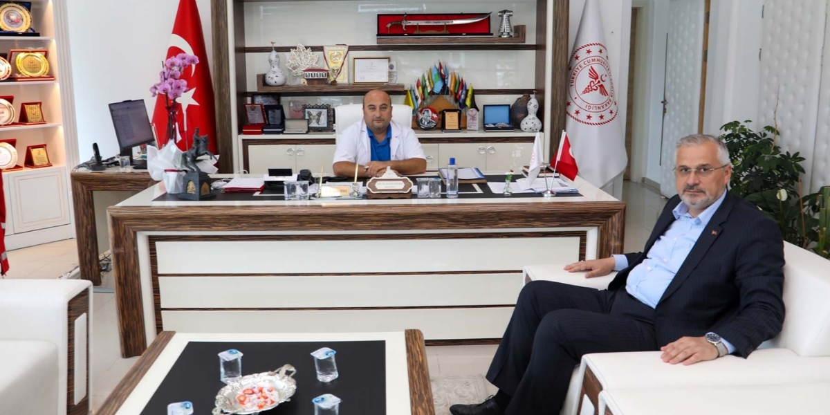 baskan-kilictan-sunnet-olan-cocuklara-ziyaret-001.jpg