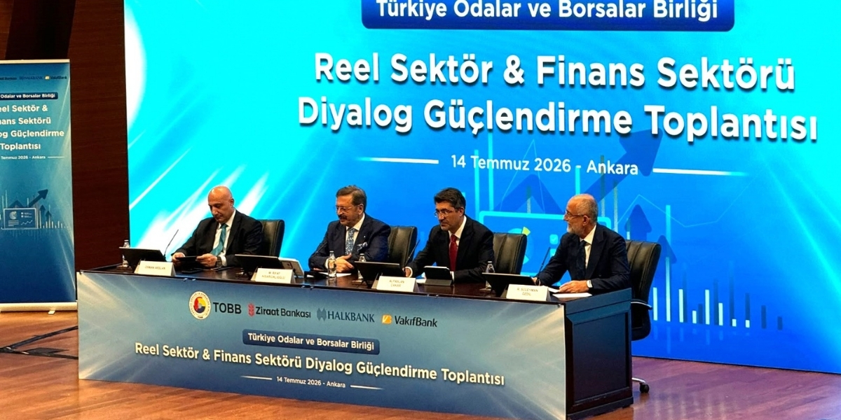 baskan-kocabas-tobbda-bafrayi-temsil-etti.jpg