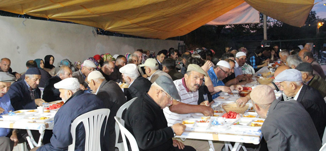 baskan-uyardan-iftar-programlari-006.jpg