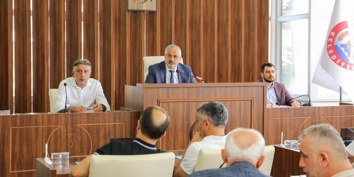 belediye-meclisi-agustos-ayi-toplantisi-002.jpg