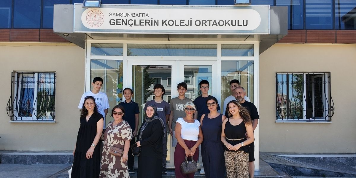 bu-sinav-bilgiden-cok-psikoloji-sinavi-kocluk-sistemi-lgsde-basari-getirdi.jpg