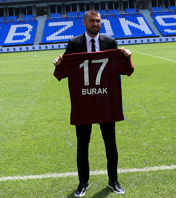 burak-yilmaz-yuvaya-dondu-001.jpg