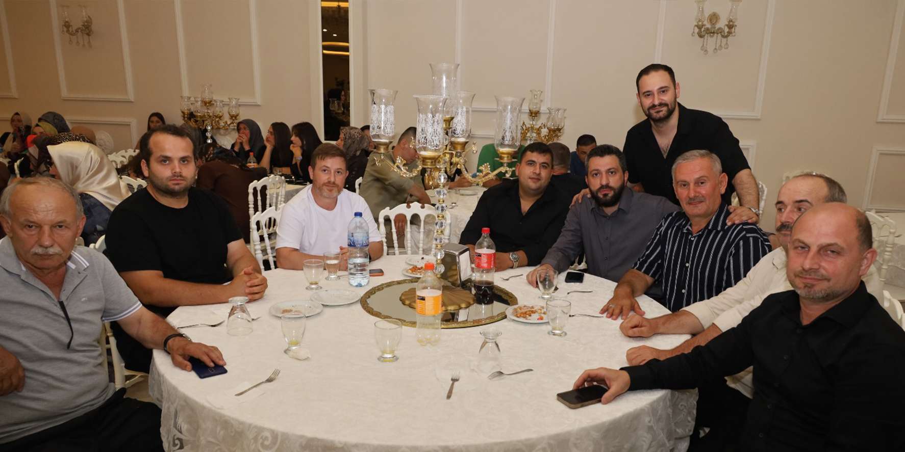 buse-ile-berkayin-mutlu-gunu-3.jpg