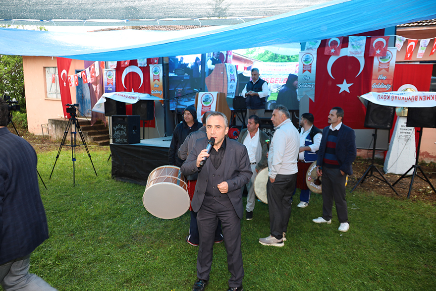 buyukdagda-yagmura-ragmen-festival-coskusu-18.jpg