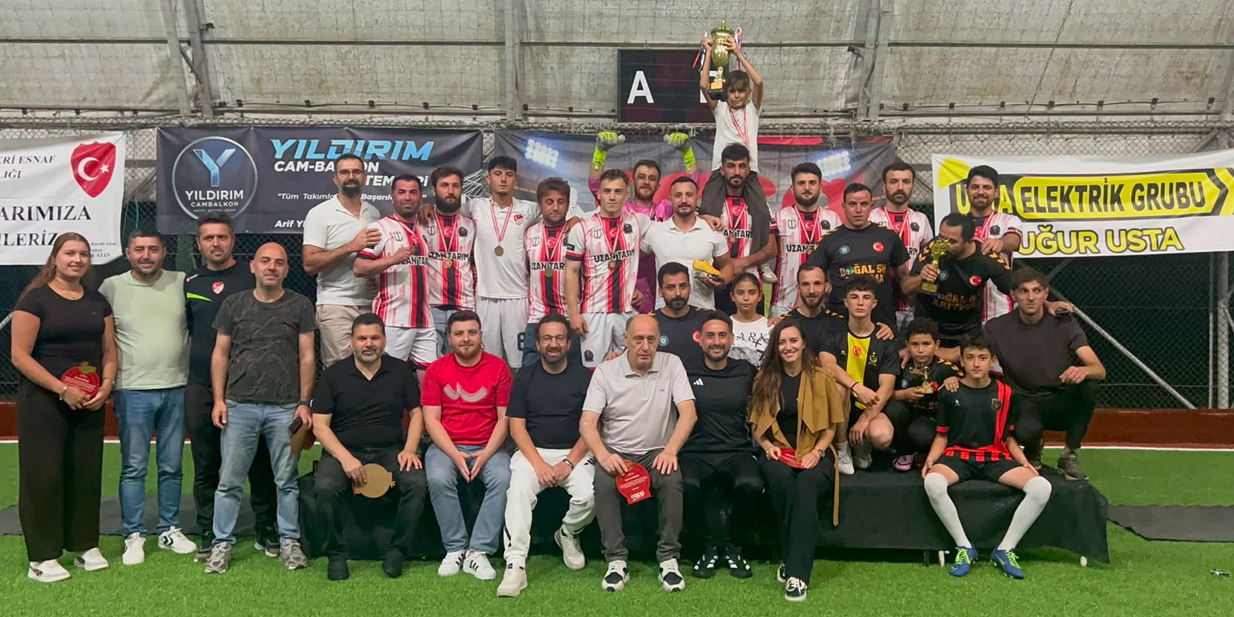 caca-hali-saha-liginde-sampiyon-babayigitler-oldu-4.jpg