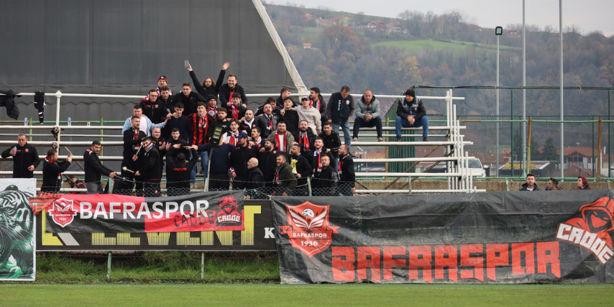 cadde-taraftar-grubu-1930-bafrasporu-deplasmanda-da-yalniz-birakmadi-5.png
