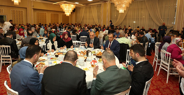 canik-ailesi-iftarda-bulustu-1.jpg