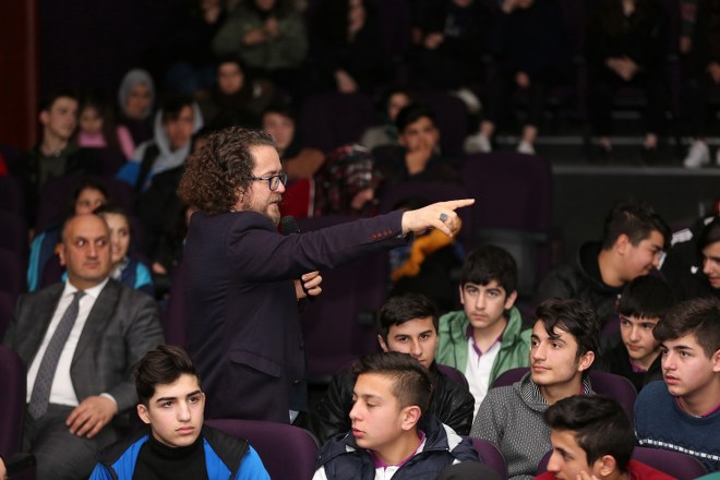 Sosyal Medya Uzmanı Sait Ercan Canik’te Öğrencilerle buluştu