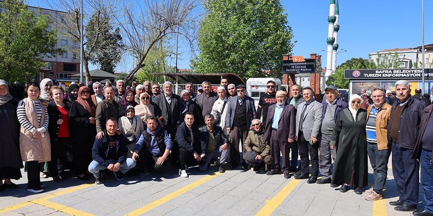 celal-senol-sevenlerinin-dualariyla-hac-yolculuguna-cikti-2.jpg
